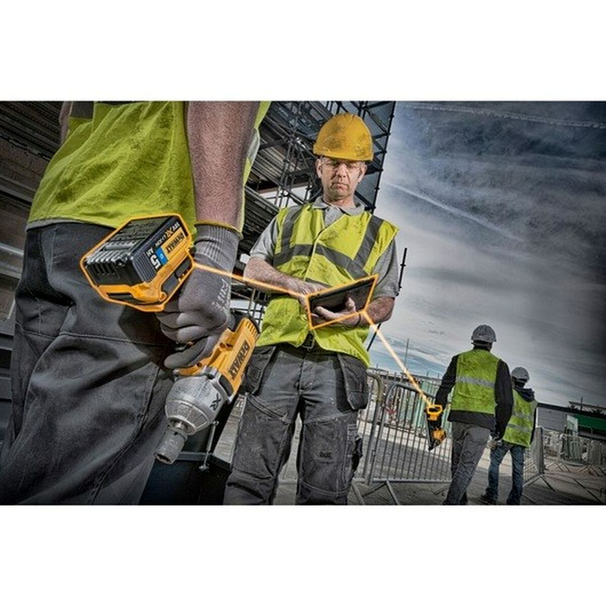 V5H3D7450C3005203817FE1765D28231FACR4971443P9