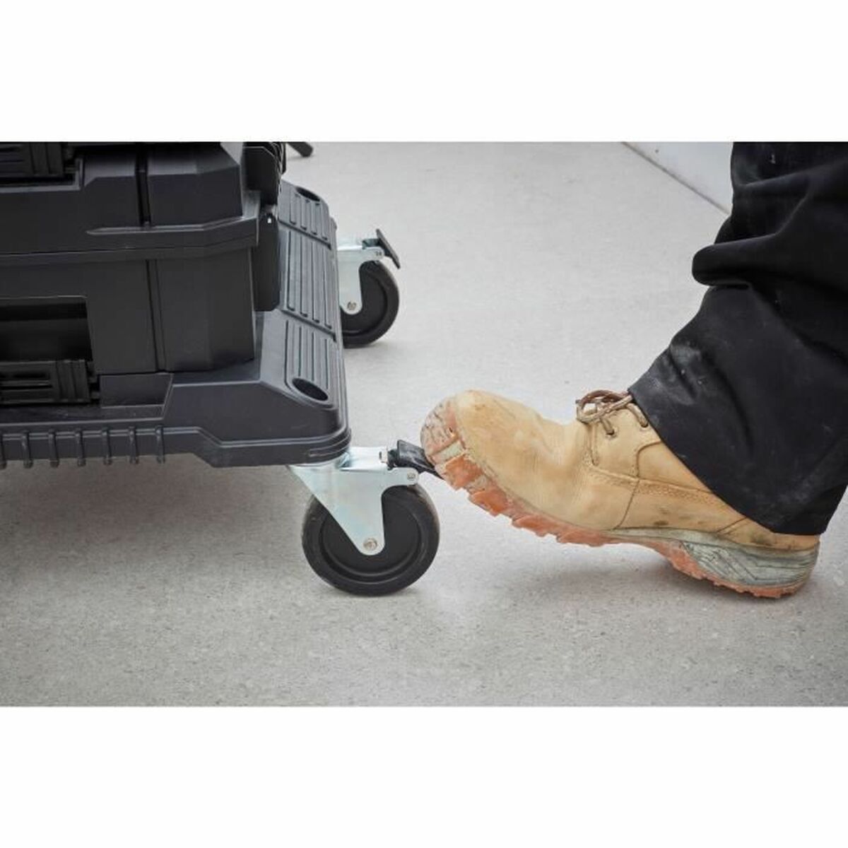 V2H390C2A920187D99943B665AF7201BCD9R5853558P3