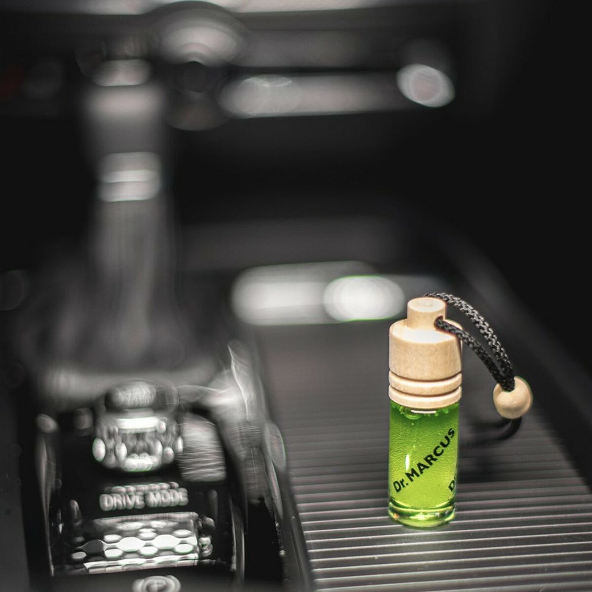 V2HE2C10B9A64BB050A3B6767FB0CB80BF7R5715637P2